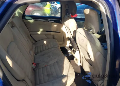 2013 Ford Fusion Se z USA, uszkodzony, nr VIN 3FA6P0H74DR378258